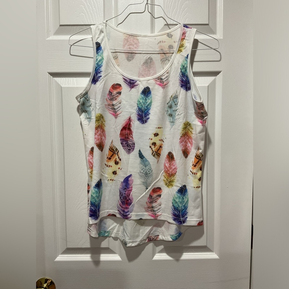 Tank top with colorful feathers S NWOT